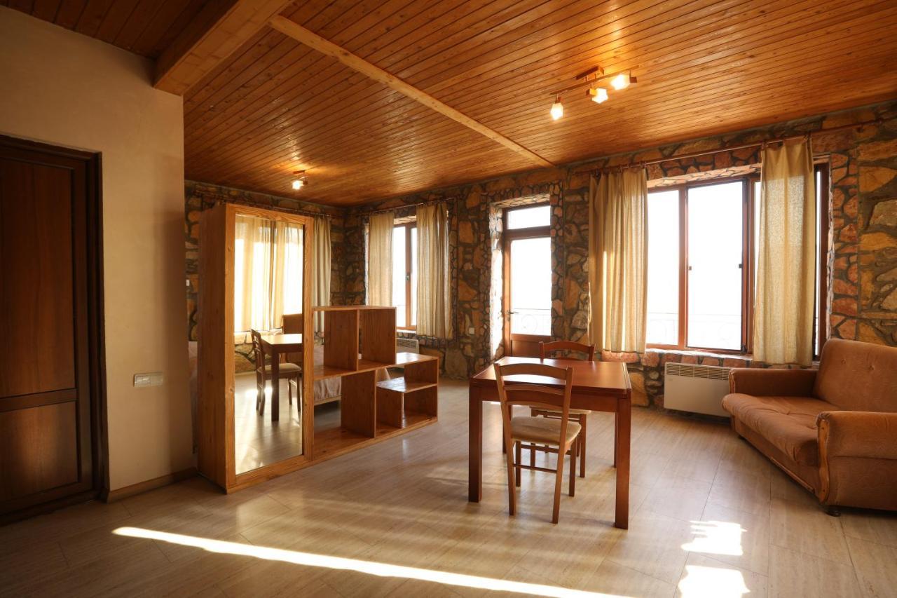 Apaga Resort Idzsevan Kültér fotó