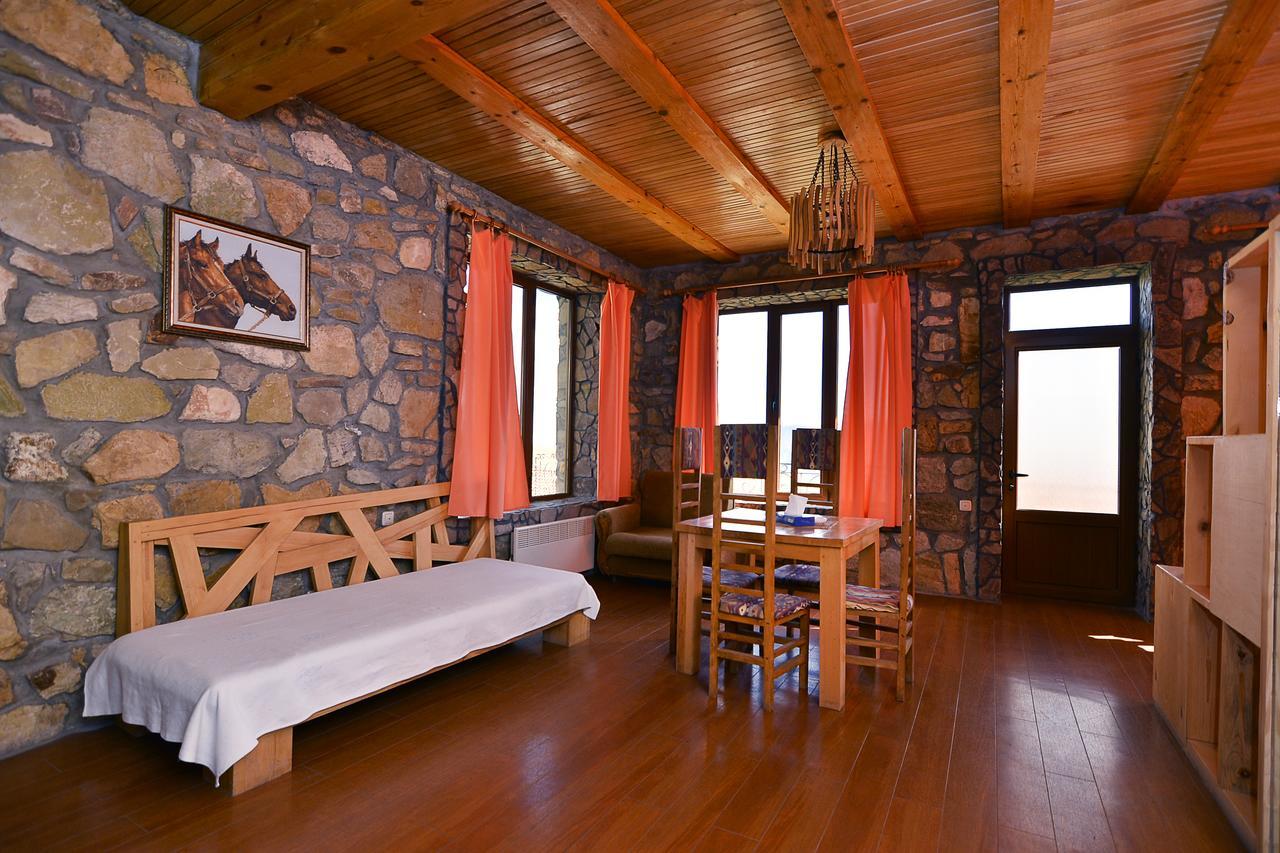 Apaga Resort Idzsevan Kültér fotó